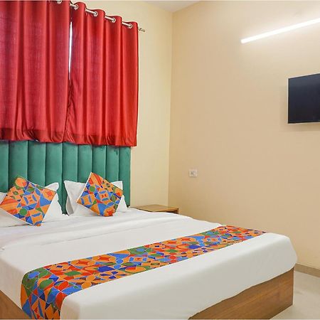 Fabhotel Falcon Inn -Behind The Dmart Baner 浦那 外观 照片